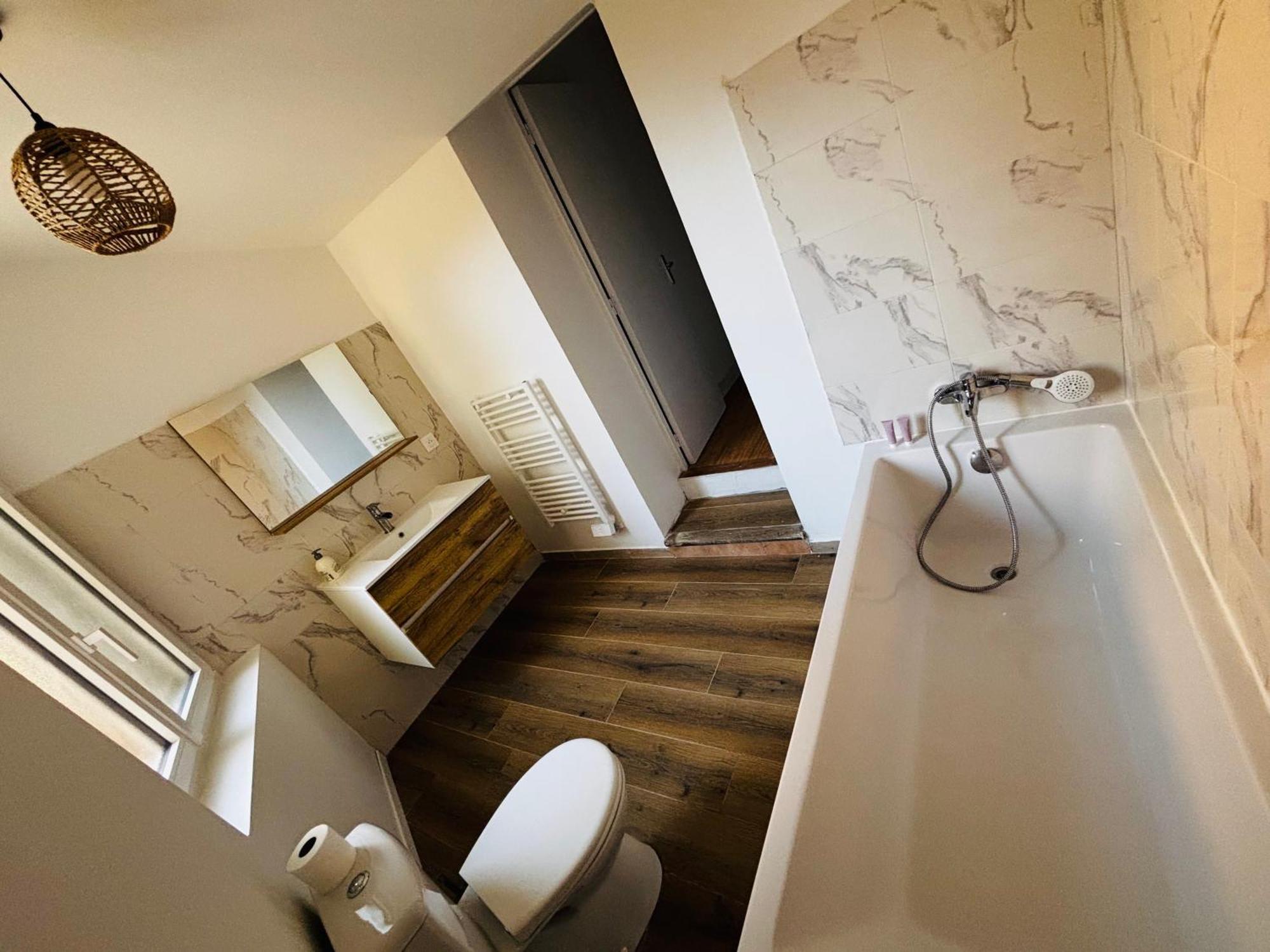 Nid'Ange Hotel Piolenc Buitenkant foto
